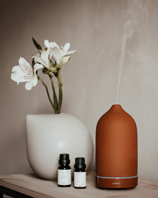 Aromatherapie & Home Spa — diffuser met bloemen